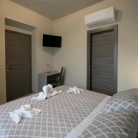 La Madonnina Hotel Nicosia Exterior photo